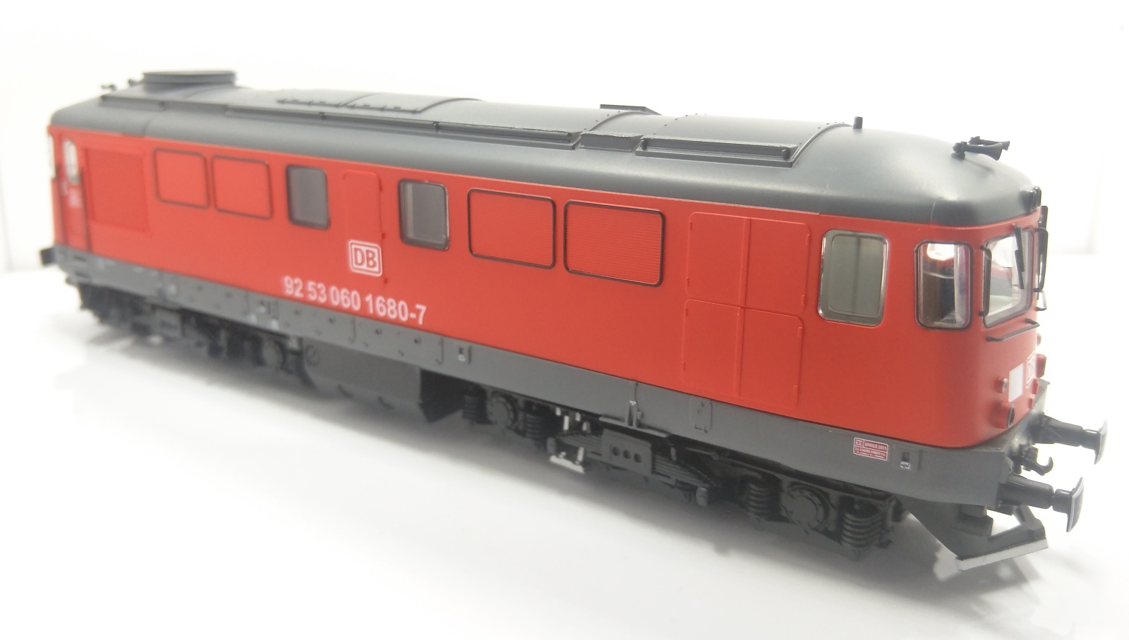 locomotiva-diesel-060-DA-DB-Schenker-Ro-albert-modell-060001-d.jpg