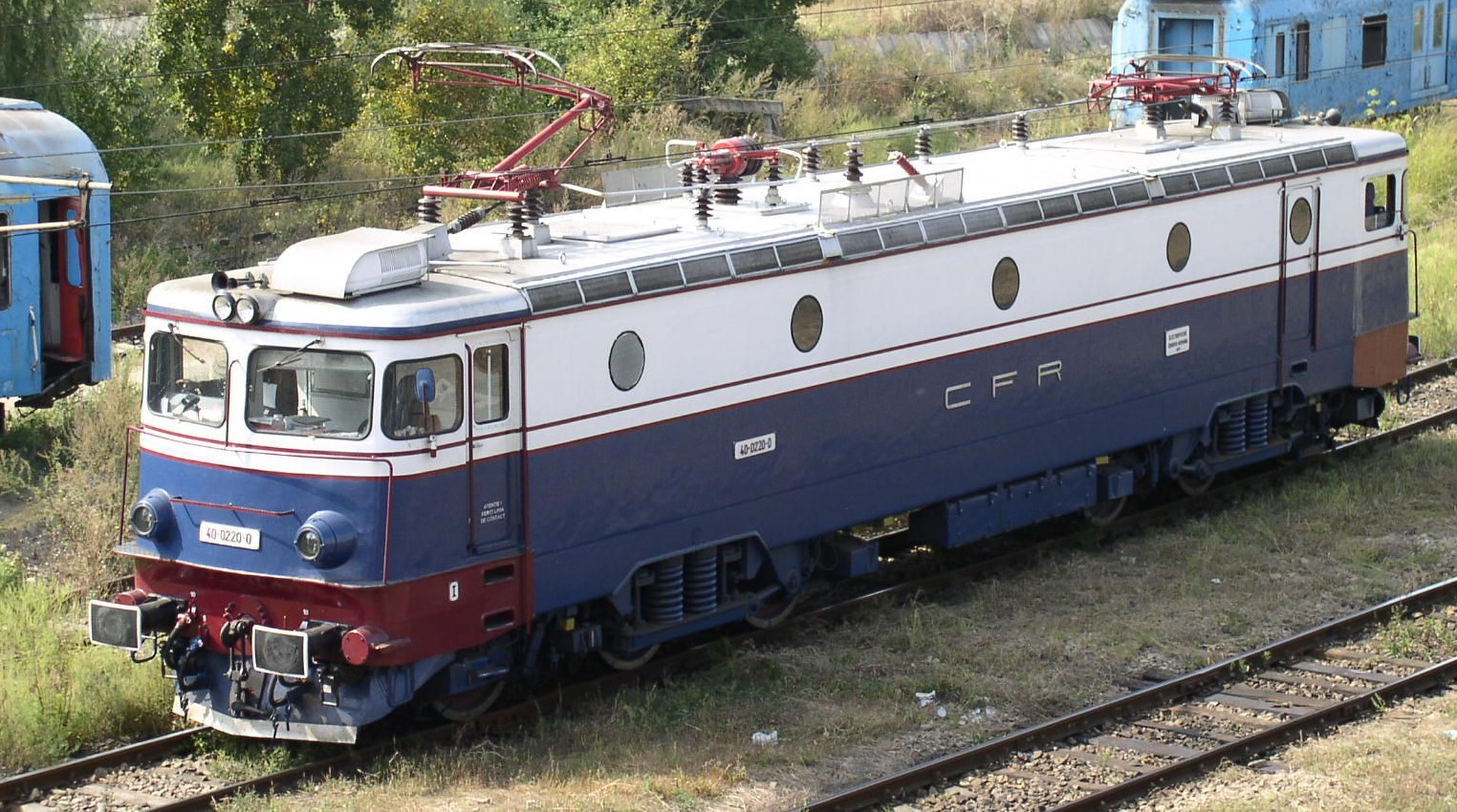 768189_5